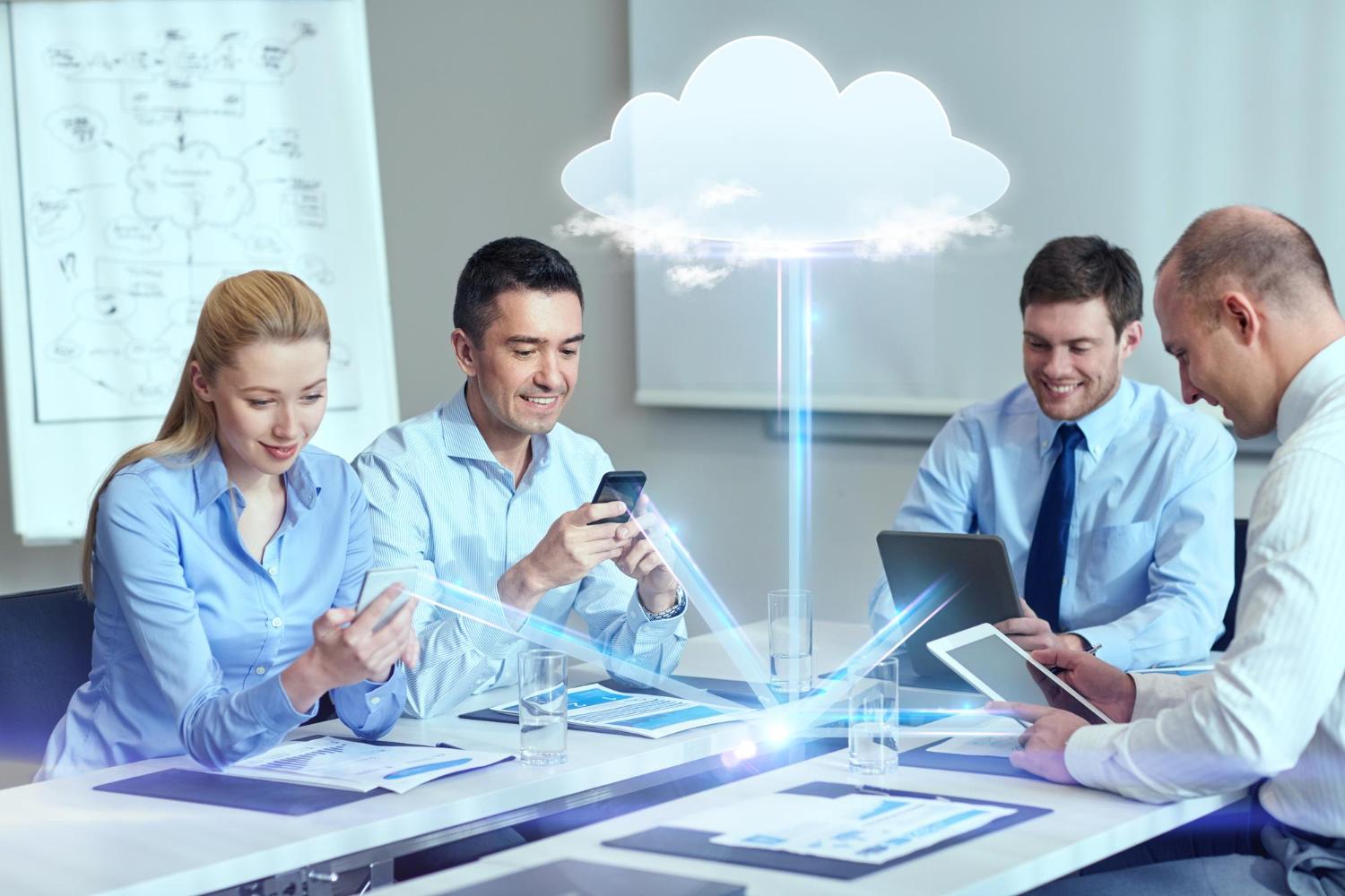 What Is Cloud-Based Software: Benefits, Features & Use Cases